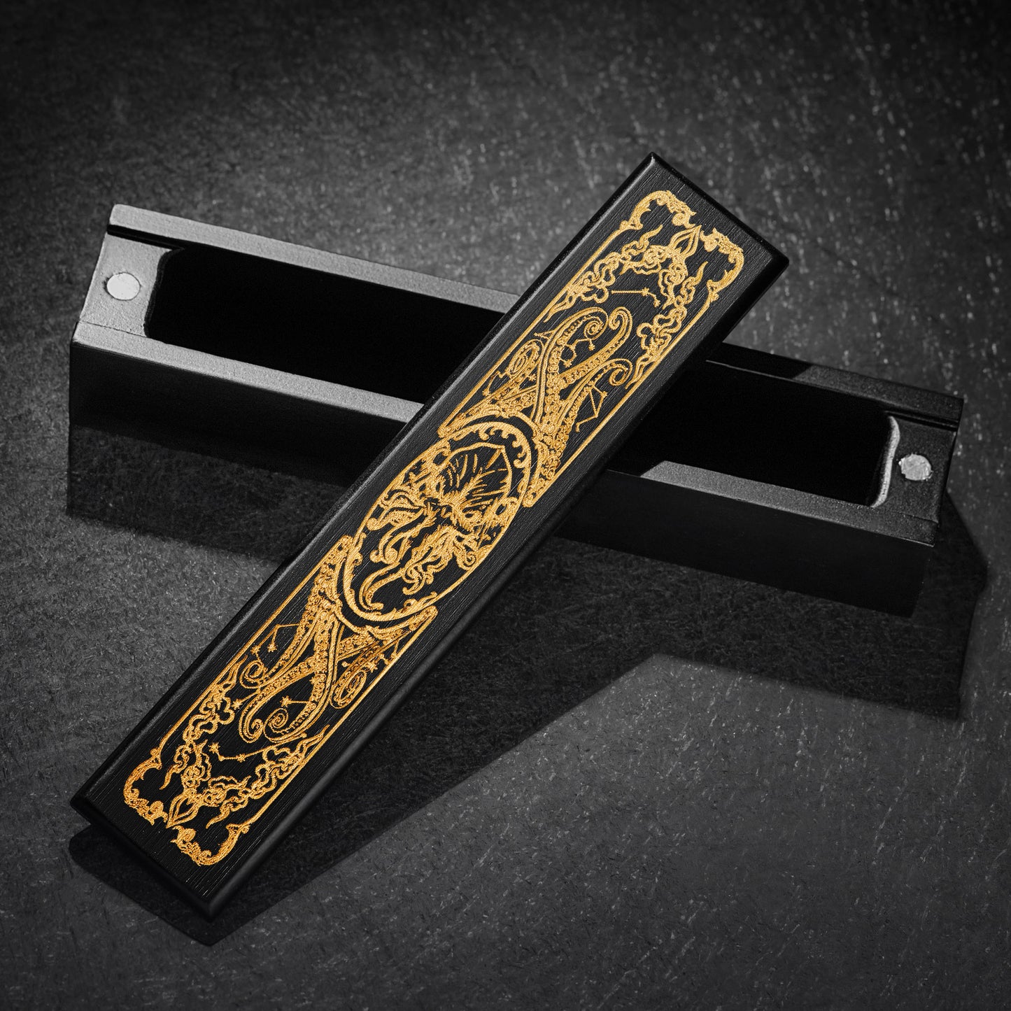 Black Wood Cosmic Horror Cthulhu Motif DnD D&D Dice Box