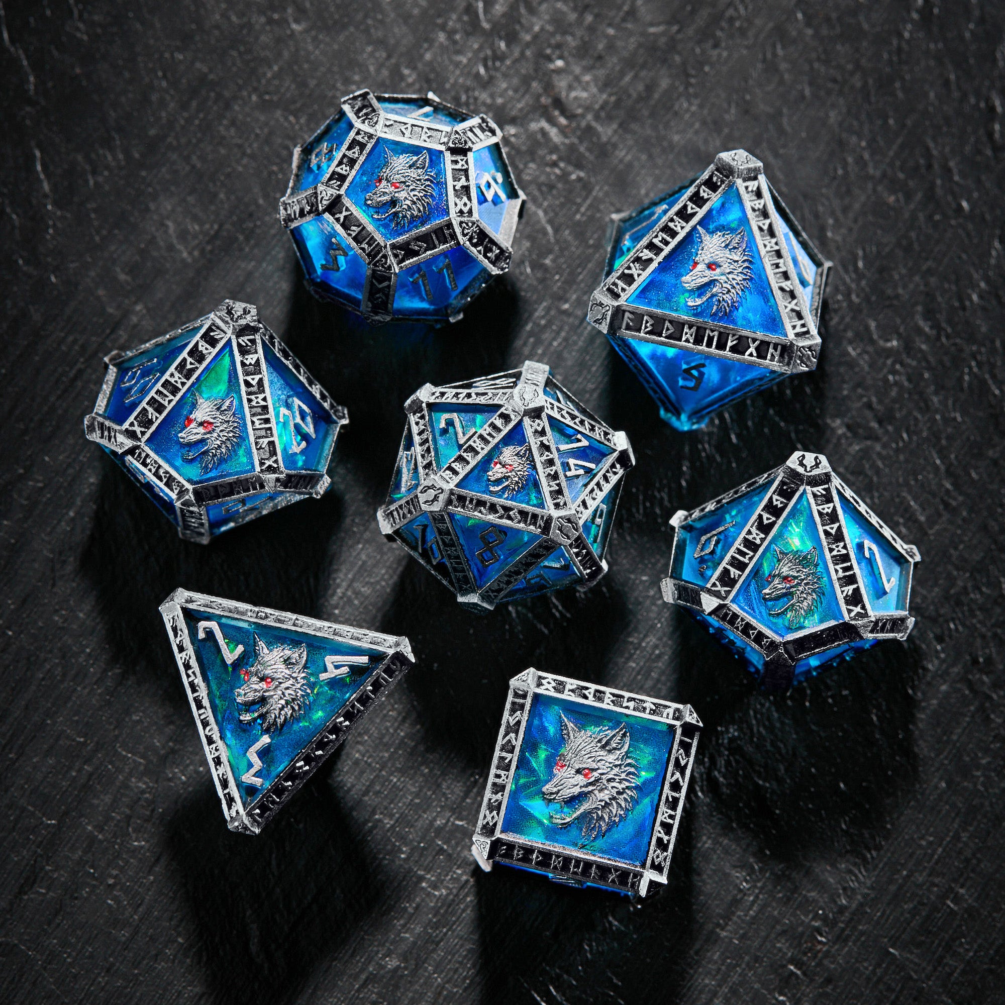 Imitating Metal Viking Rune Frame Blue Glitter Resin Wolf Dice - CrystalMaggie