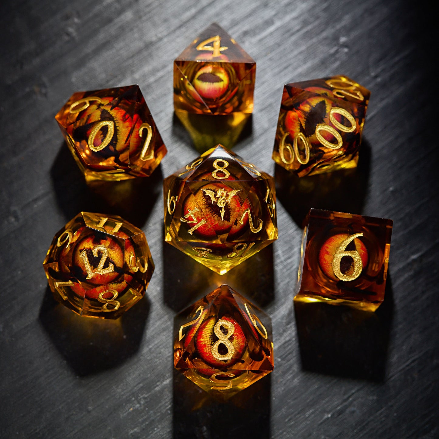 Floating Fire Pupil Dragon's Eye Liquid Core DnD D&amp;D Würfelset