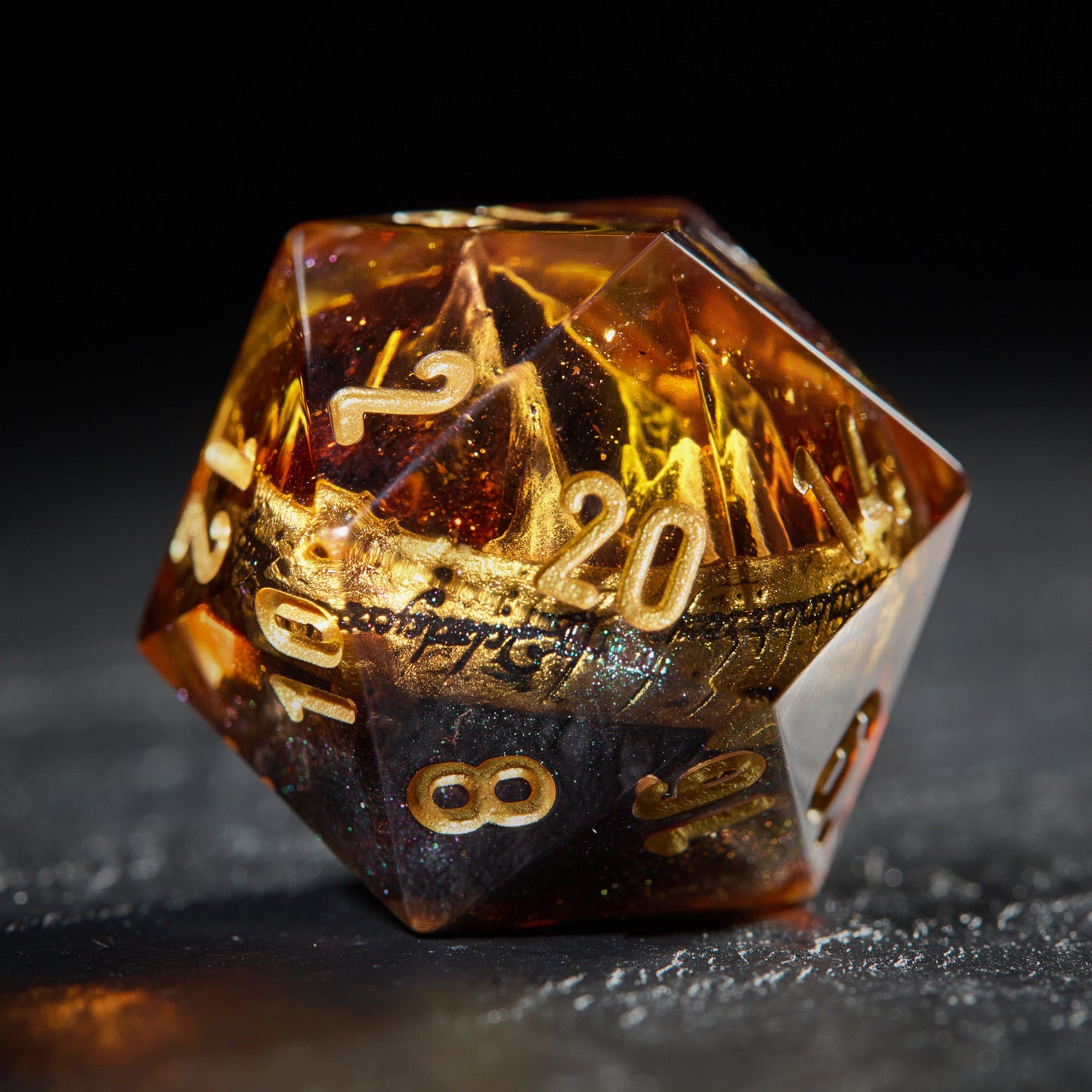 [Crowdfunding from Aug. 8] The One Ring and Mount Doom Resin DnD D&D Dice Set