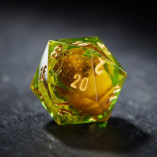 Acorn Grass Green  Dice
