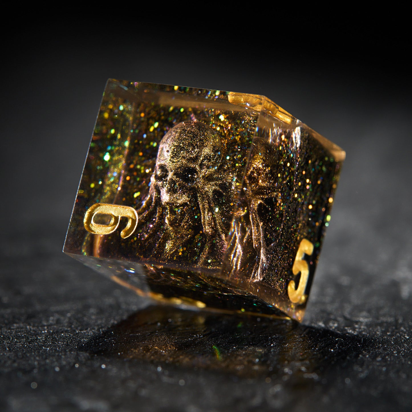 Abyssal skull Glitter Resin Dice - CrystalMaggie