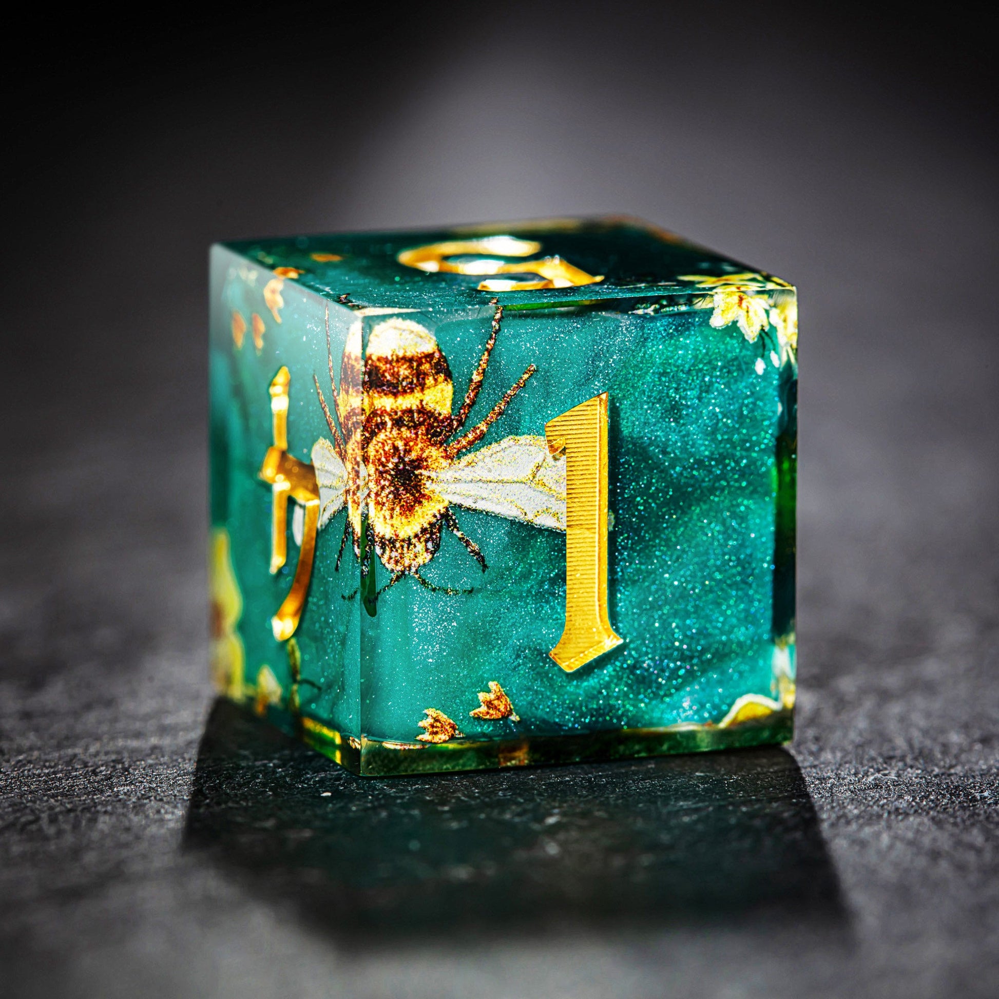 Honey Bee and Flower Green DnD D&D Dice Set - CrystalMaggie